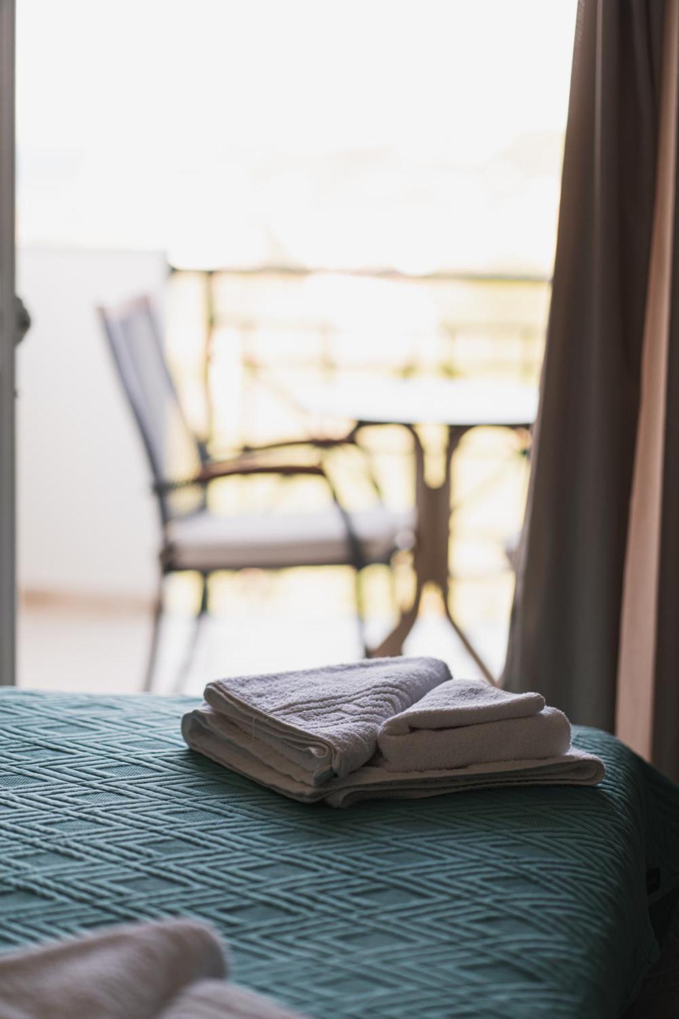 Plános St Nicholas Tsilivi Apts By "Elite" מראה חיצוני תמונה